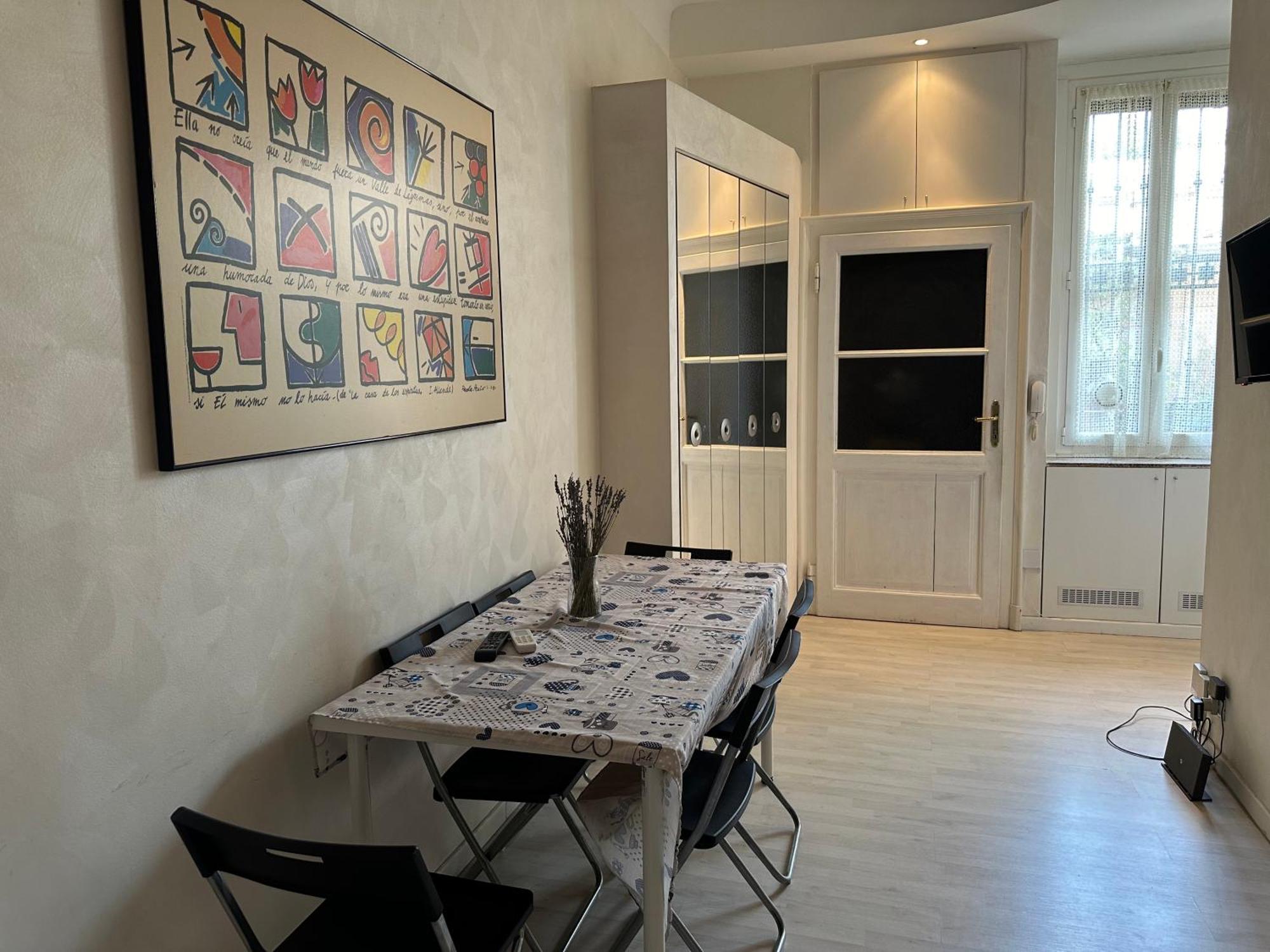 Majestic Navigli Apartment Rom